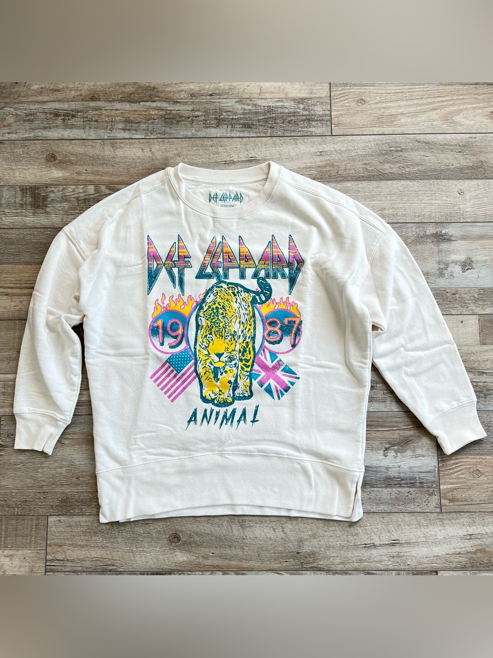 Women’s Def Leppard Sweater Size XS